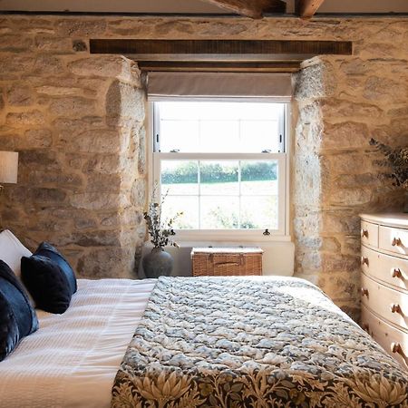 ボドミン Trevidgeowe Farmhouse Bed & Breakfast エクステリア 写真